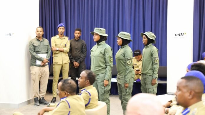 Somalia Interior Minister closes training for female police officers